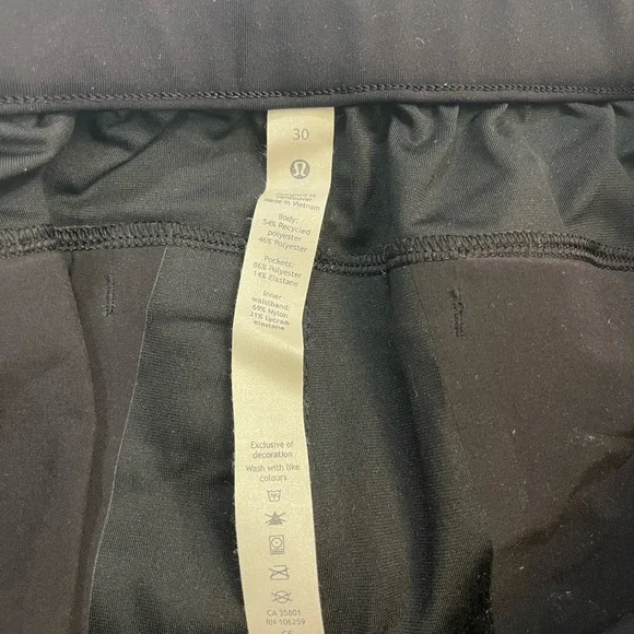 Lululemon Women’s Warpstreme High Rise 7/8 Zip Up Button Black Jogger Pant Sz 30 - Picture 5 of 5